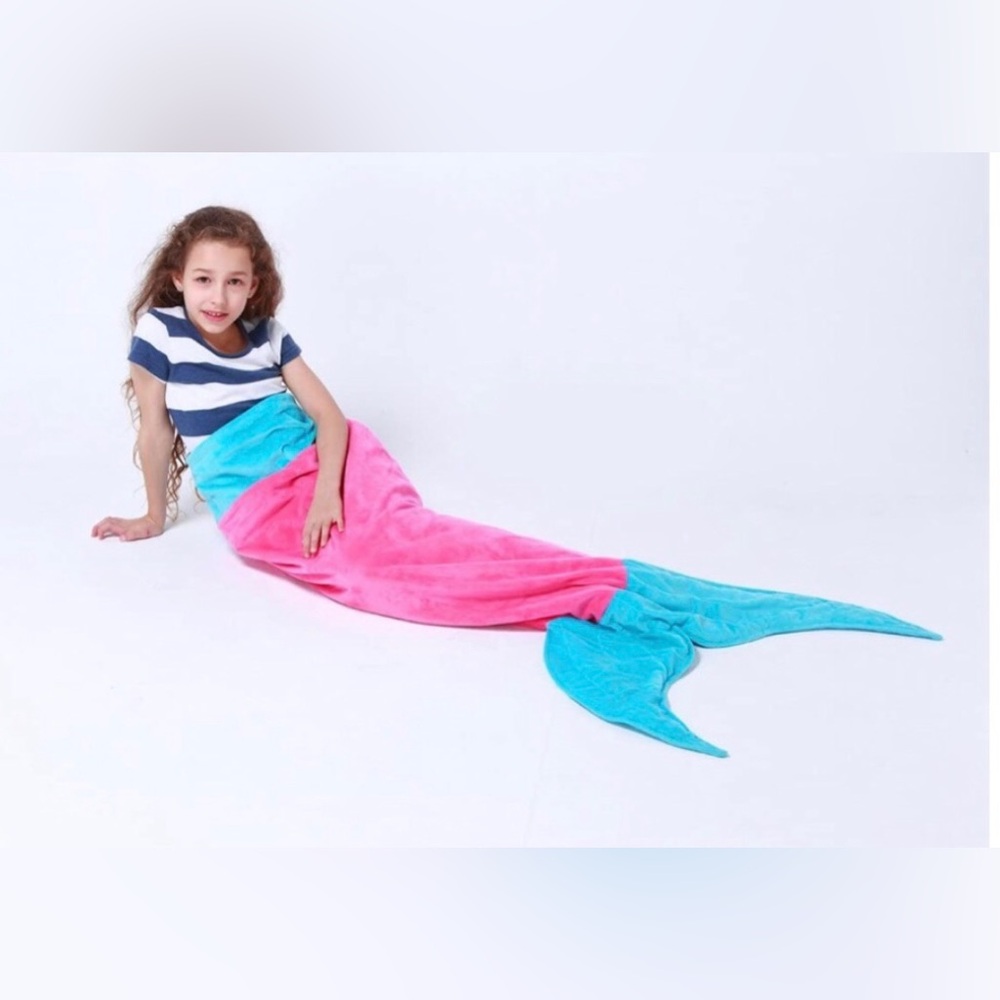 Mermaid Tail Fleece Blanket Throw Girls Blue Pink